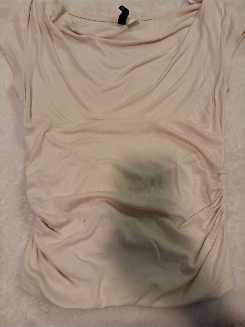 Divided Light Cream Ruched Short Sleeve Top
